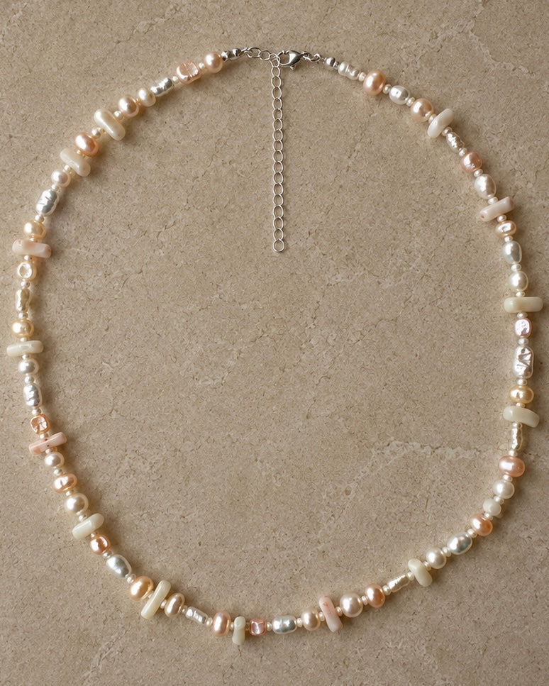 „Coraline“ Necklace